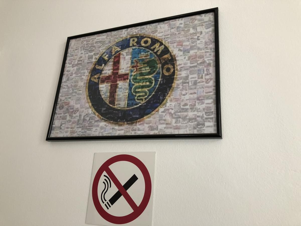 Mosaico Alfetta Hostel Тимишоара Экстерьер фото